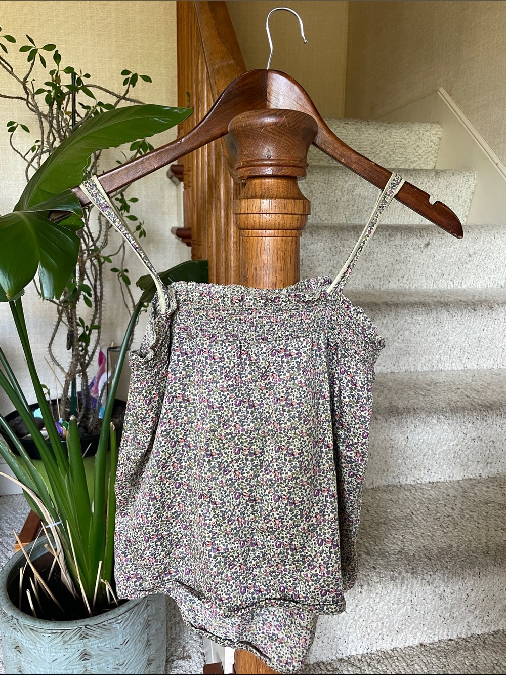 American Eagle Outfitters Cream Floral Cottagecore Smocked Tank Top - Picture 3 of 8